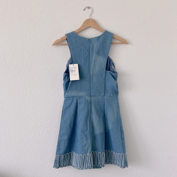 Moon River Embroidered Dress - Picture 2 of 4